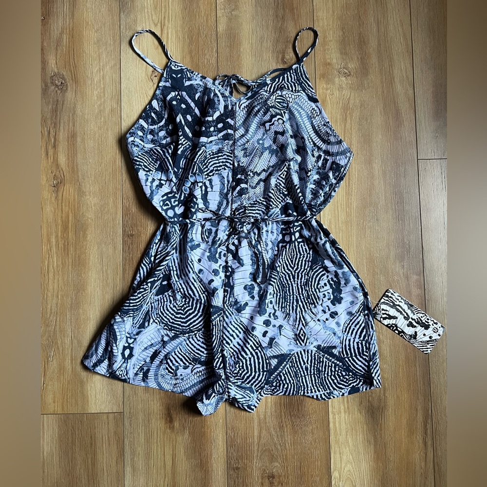 ✨ Lululemon Pilgrim Romper Wanderlust NWT 10 ✨